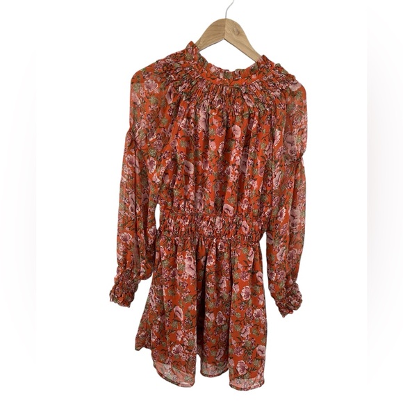 En Saison Gorgeous Smocked Floral Mini Dress, Size Medium - Picture 5 of 16